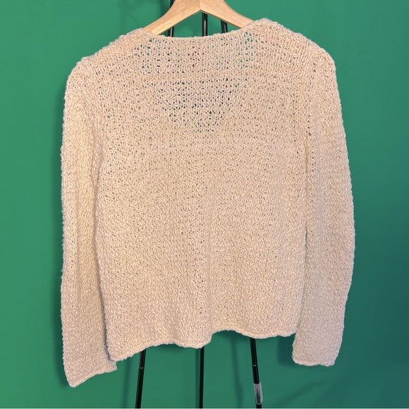 S Sparkling OpenWork Blouse V neck TraderJeans Co Creamy Color for Any Occasion - Picture 8 of 8